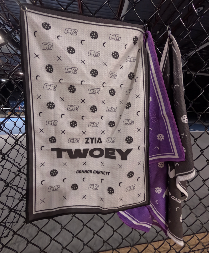 Twoey Towel